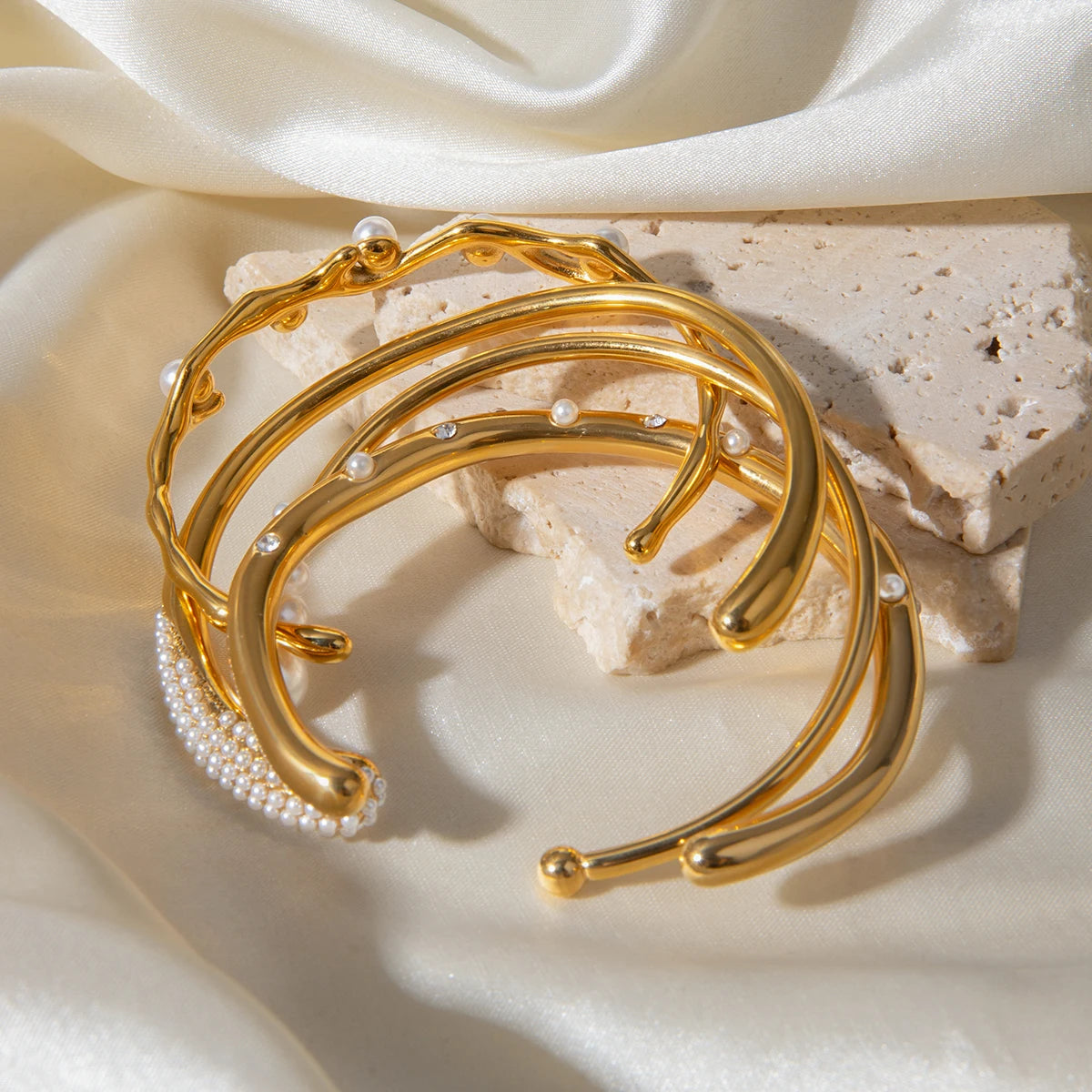 Pearl Open Bracelet — Stainless Steel · PS335