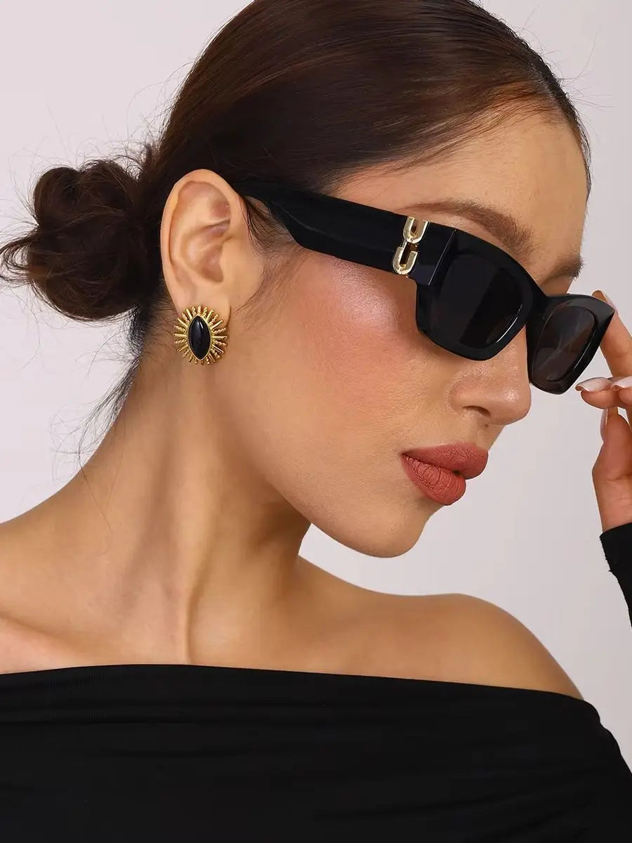 Vintage Stone Stud Earrings — Stainless Steel · PS092