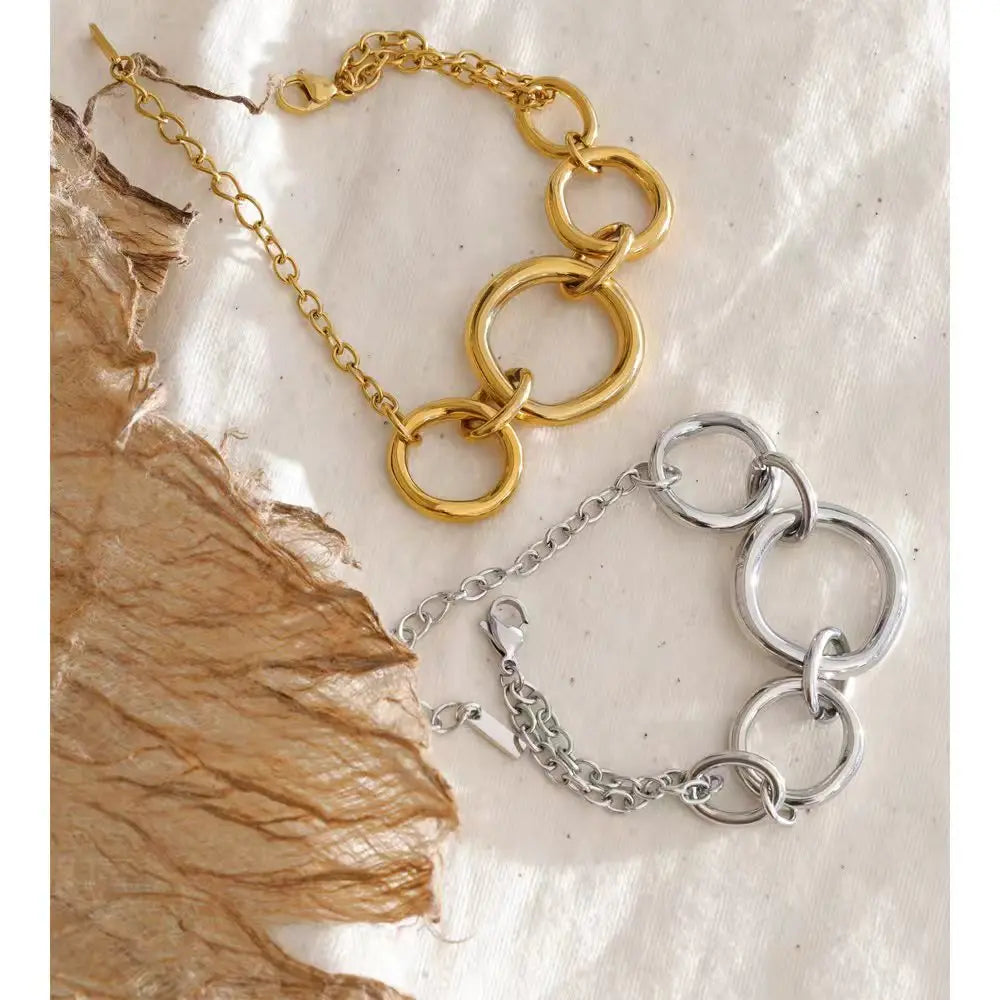Geometric Chain Bracelet — Gold-Plated Stainless Steel · PS1183