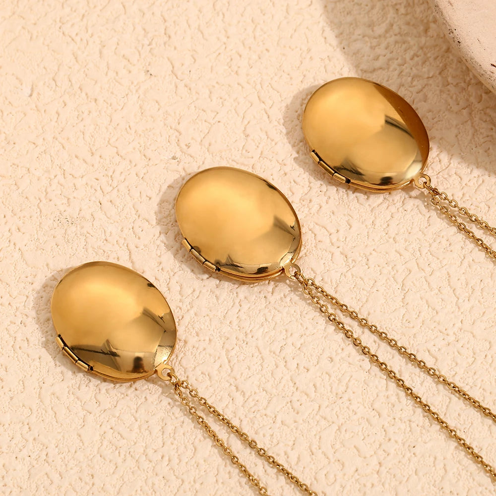 E.B.belle Oval Shape Flower Mirror Photo Box Pendant Necklace 18k Gold Plated Stainless Steel Jewelry Charm For Women Girl Gift