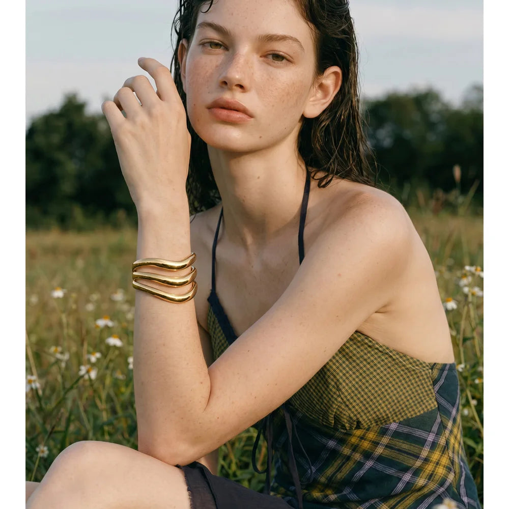 Geometric Layered Bracelet — Gold-Plated Stainless Steel · PS1561
