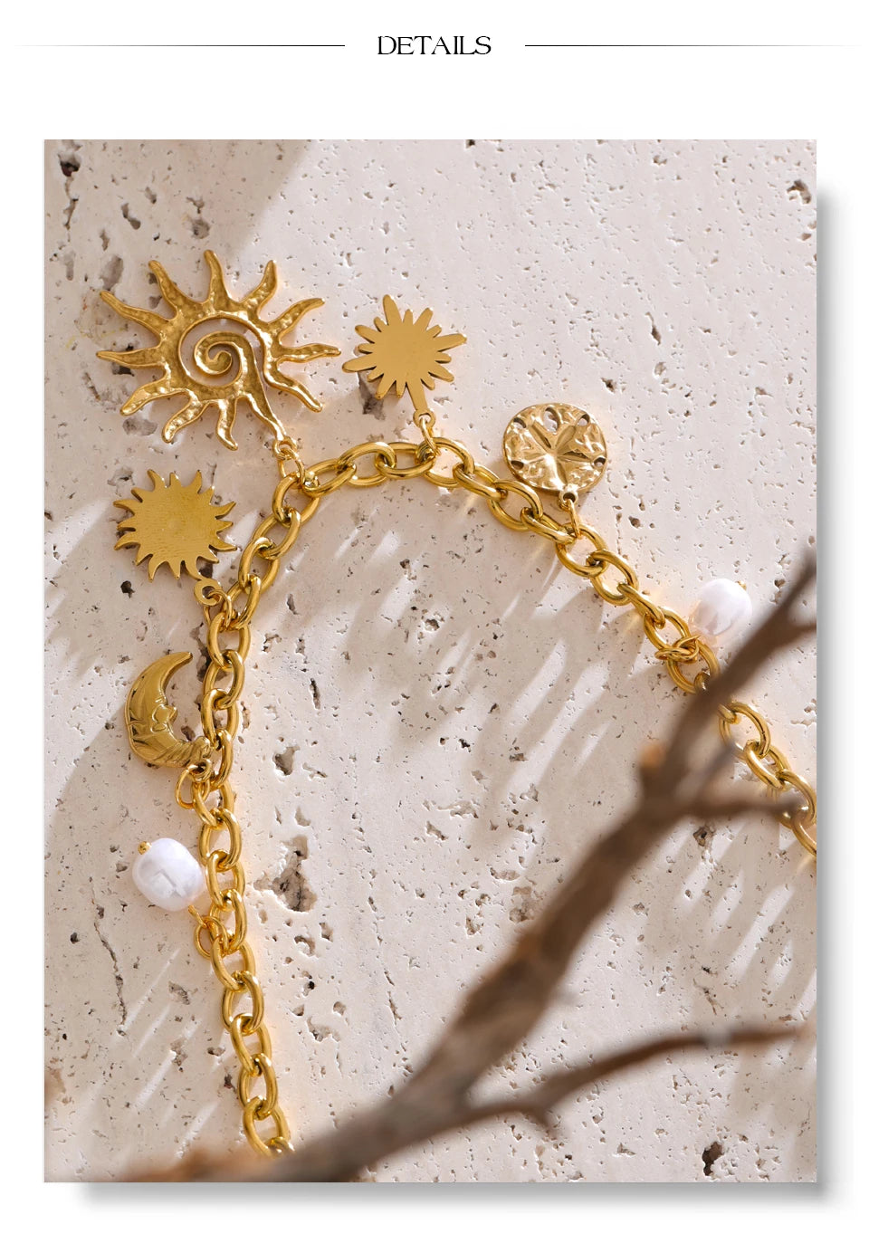 Pearl star moon necklace in gold-plated stainless steel with pearl.