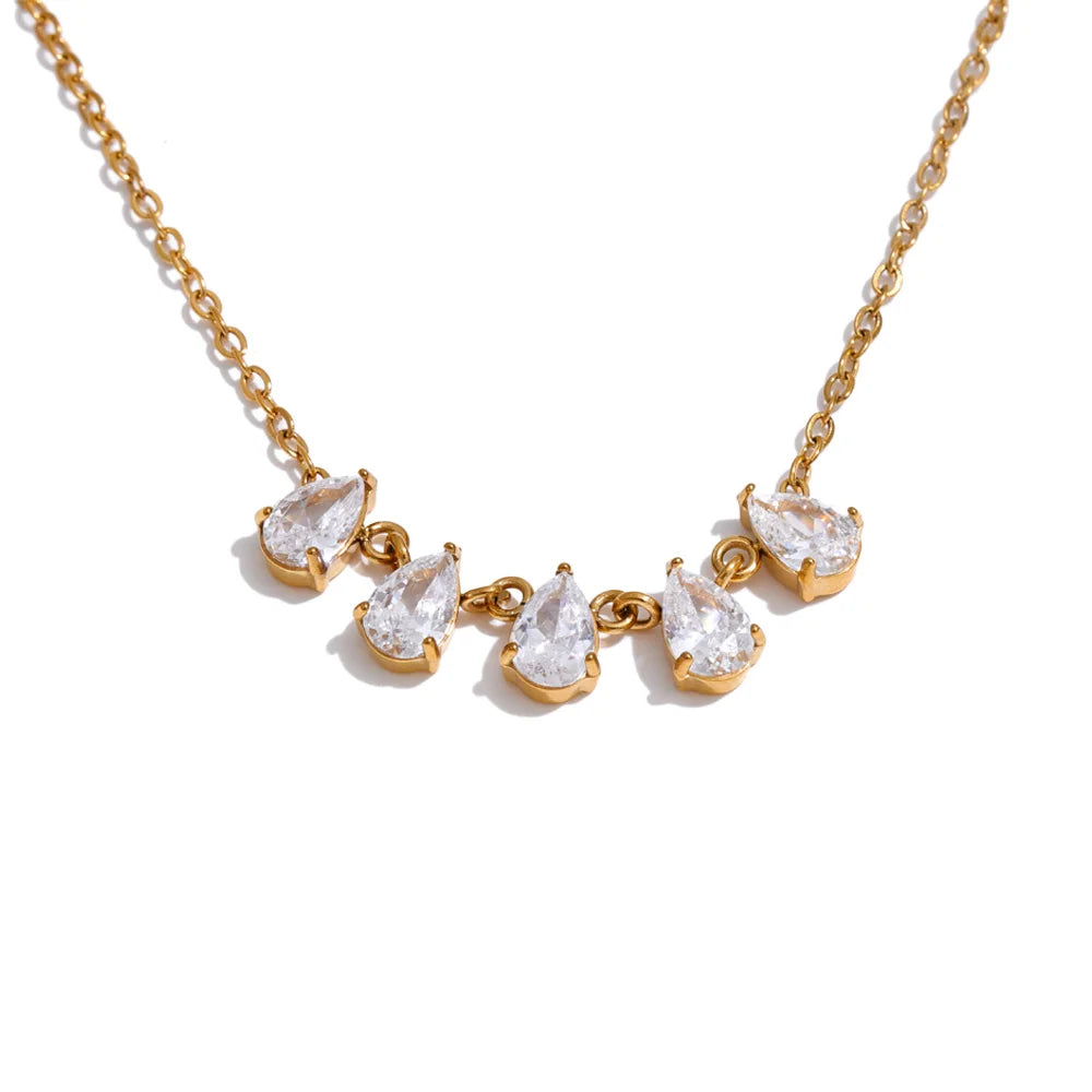 Cubic zirconia geometric necklace in gold-plated stainless steel with cubic zirconia.