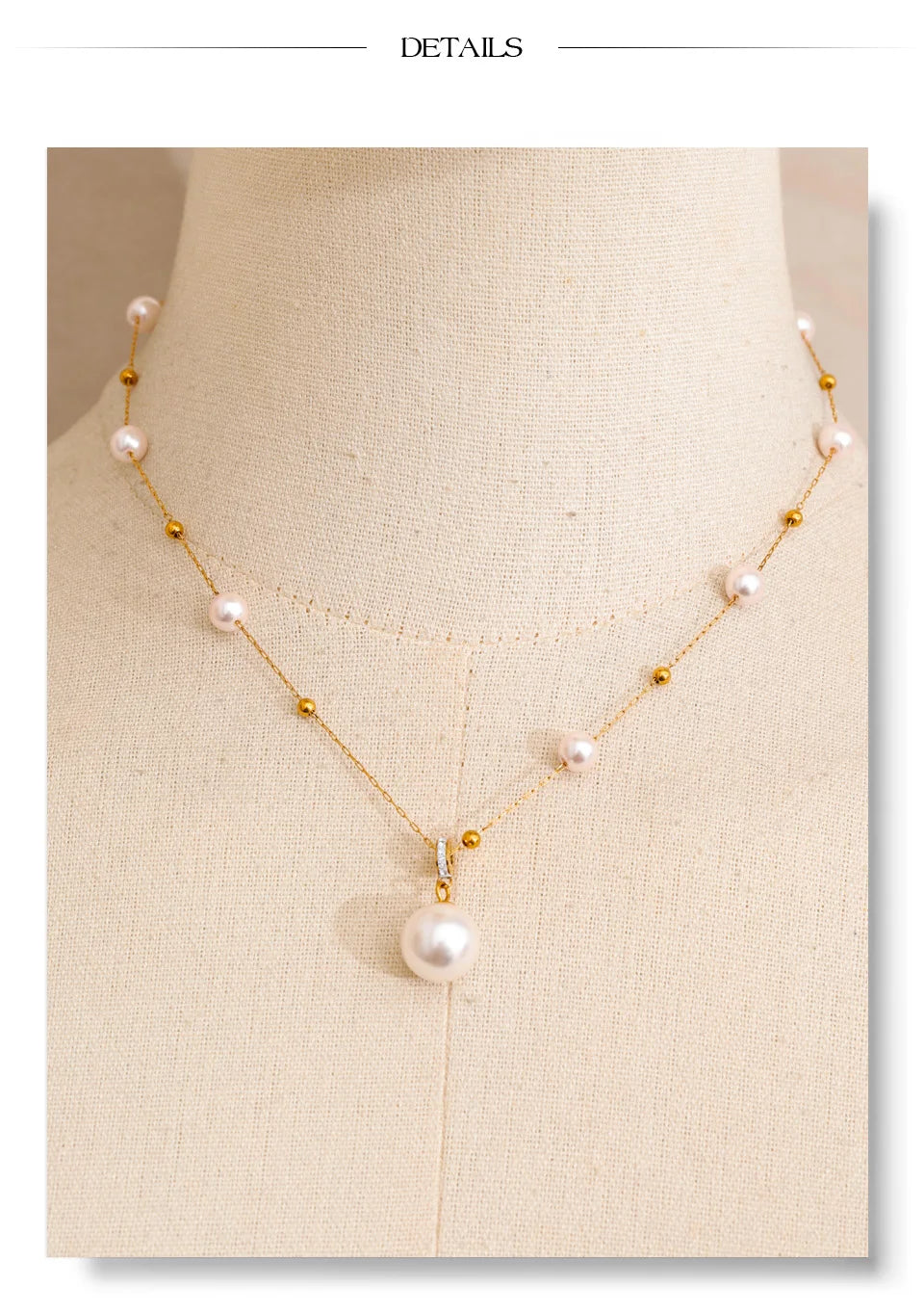 Pearl geometric chain necklace in gold-plated stainless steel with pearl.