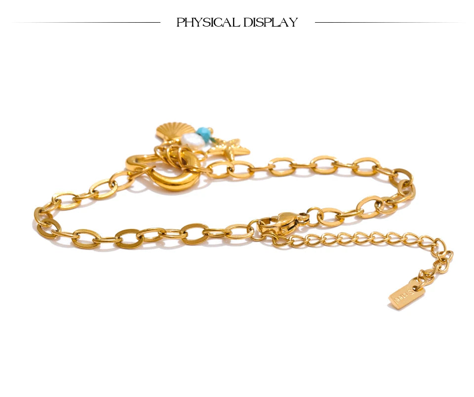 Freshwater Pearl Geometric Chain Bracelet — Gold-Plated Stainless Steel with Freshwater Pearl · PS1874