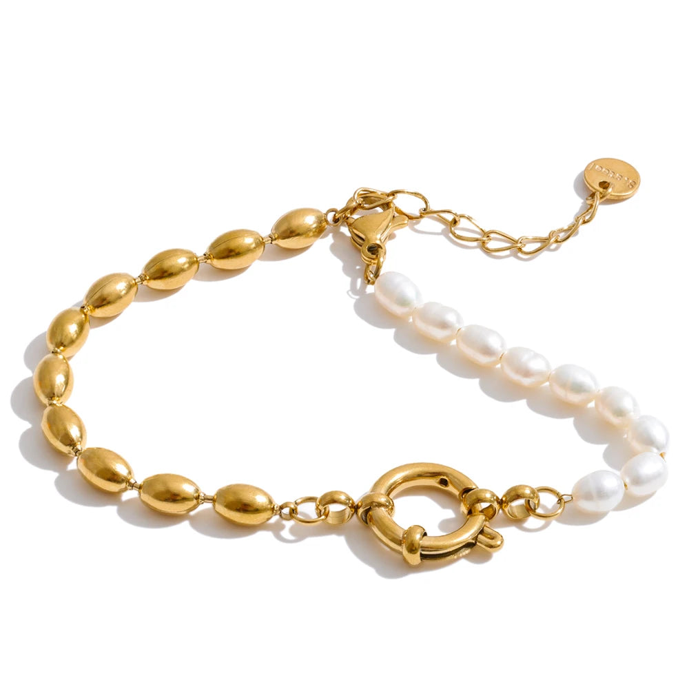 Freshwater Pearl Geometric Bracelet — Gold-Plated Stainless Steel with Freshwater Pearl · PS2057