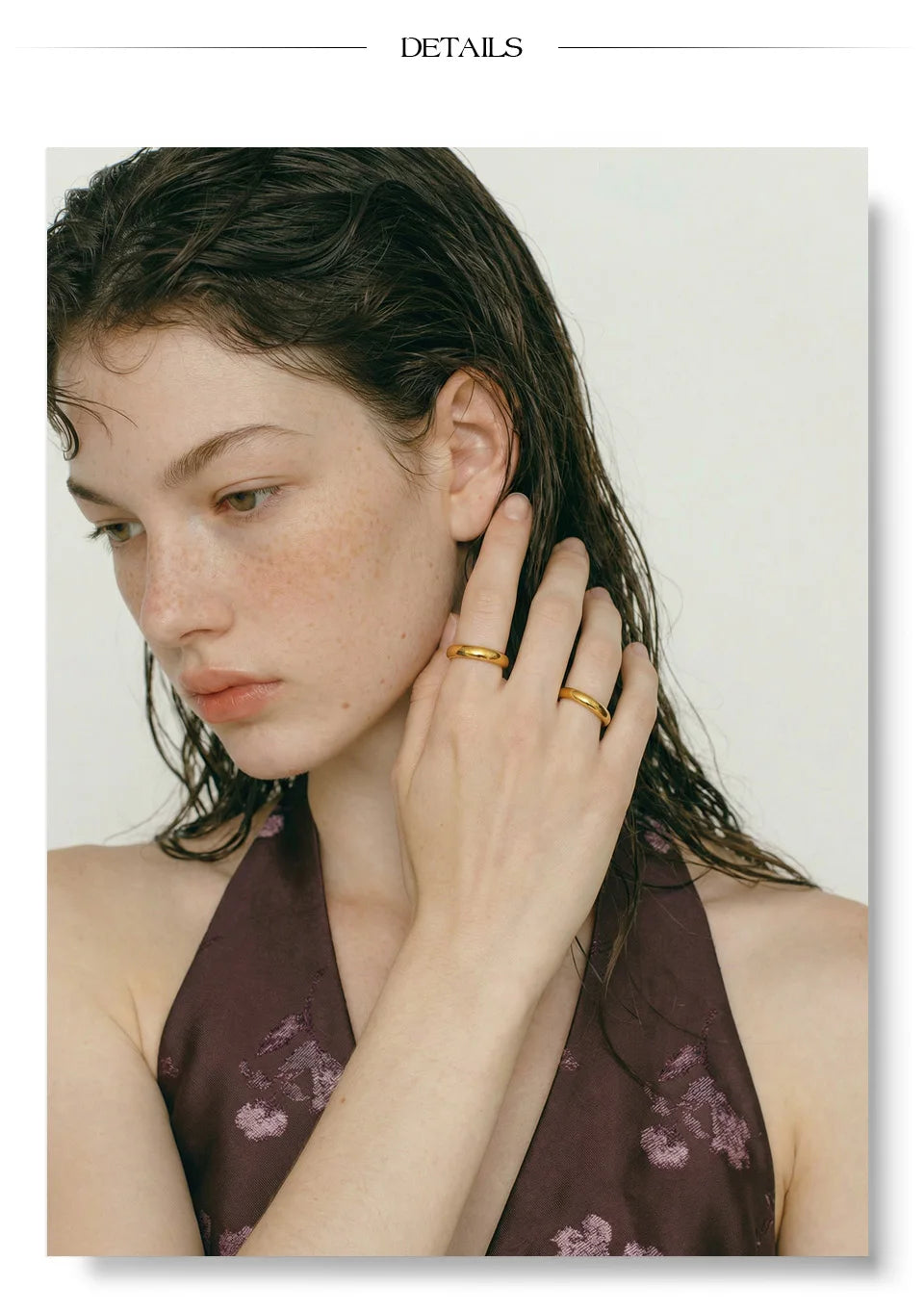 Geometric ring in 18K gold-plated stainless steel.
