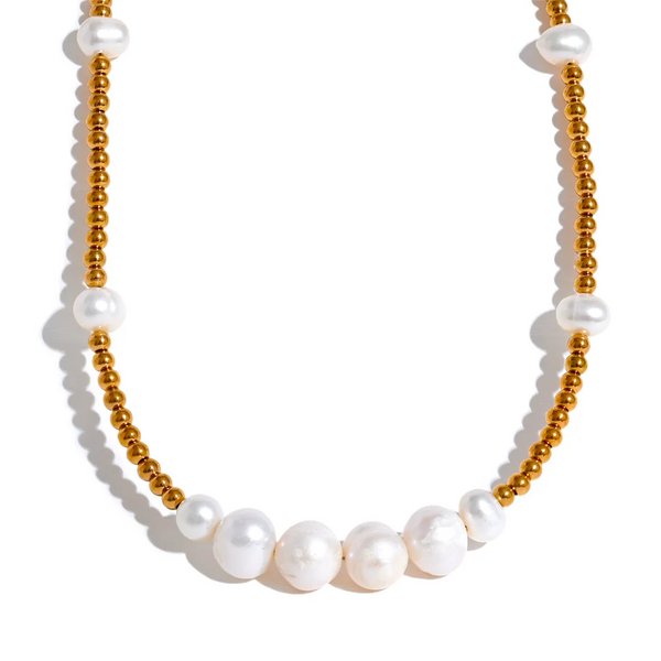 Gold-plated stainless steel necklace with freshwater pearls.