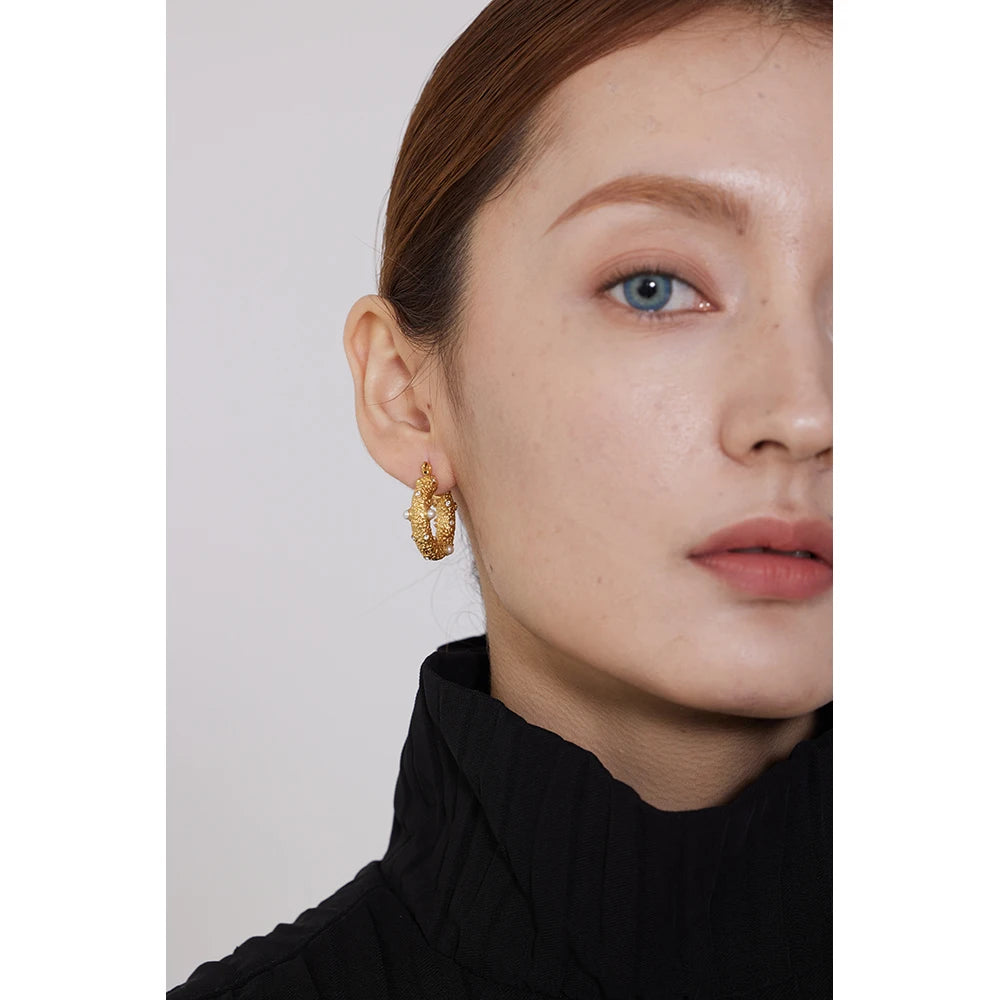 Cubic Zirconia Pearl Geometric Earrings — Gold-Plated Stainless Steel with Pearl and Cubic Zirconia · PS1627
