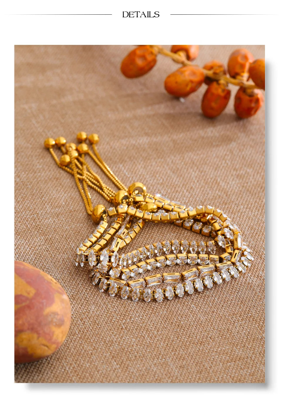 Cubic zirconia geometric bracelet in gold-plated stainless steel with cubic zirconia.
