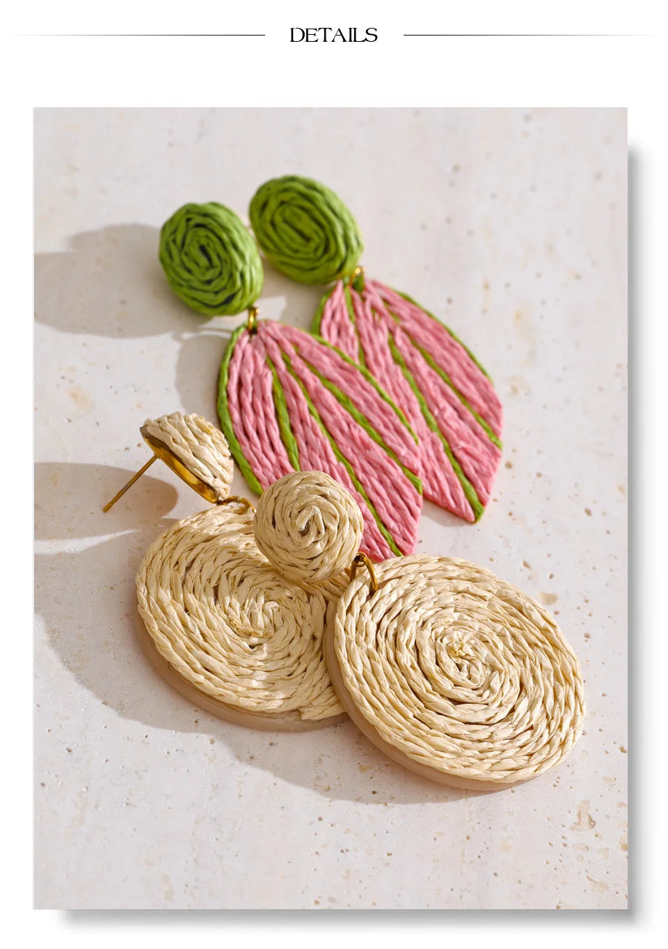 Green star earrings in gold-plated stainless steel.