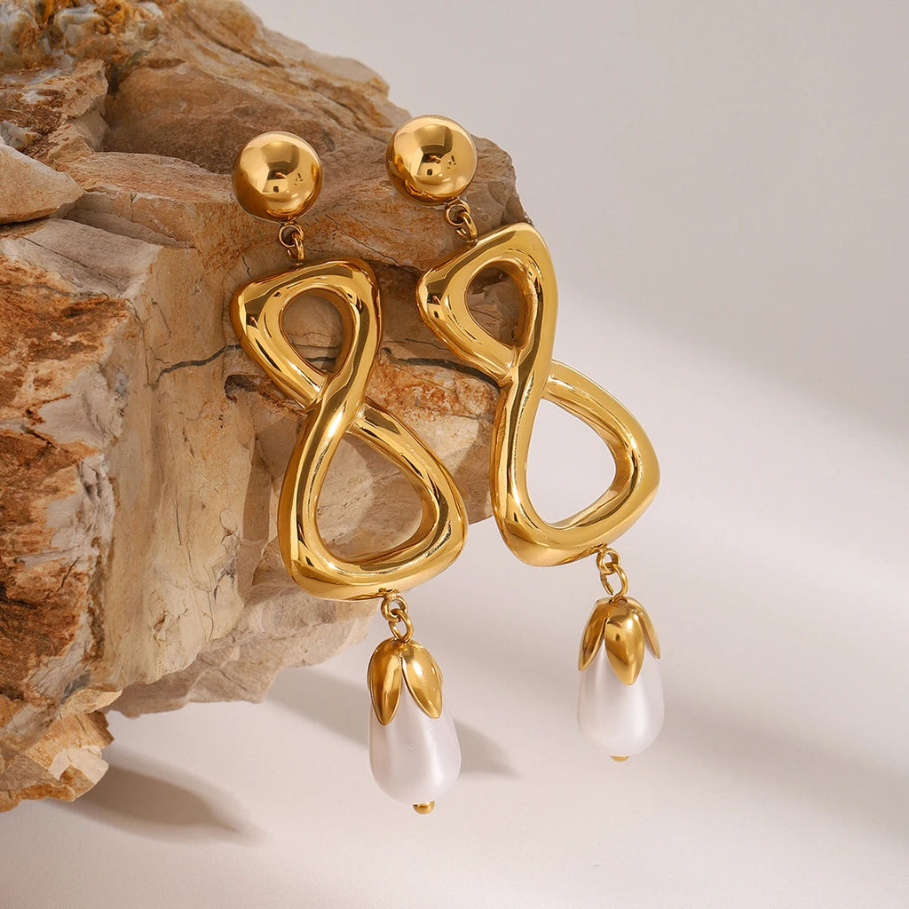 Teardrop Pearl Drop Earrings — Stainless Steel · PS086
