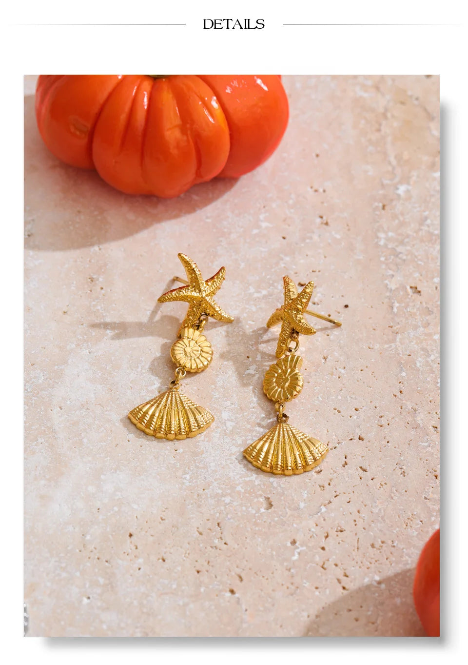 Shell star geometric earrings in gold-plated stainless steel with shell.