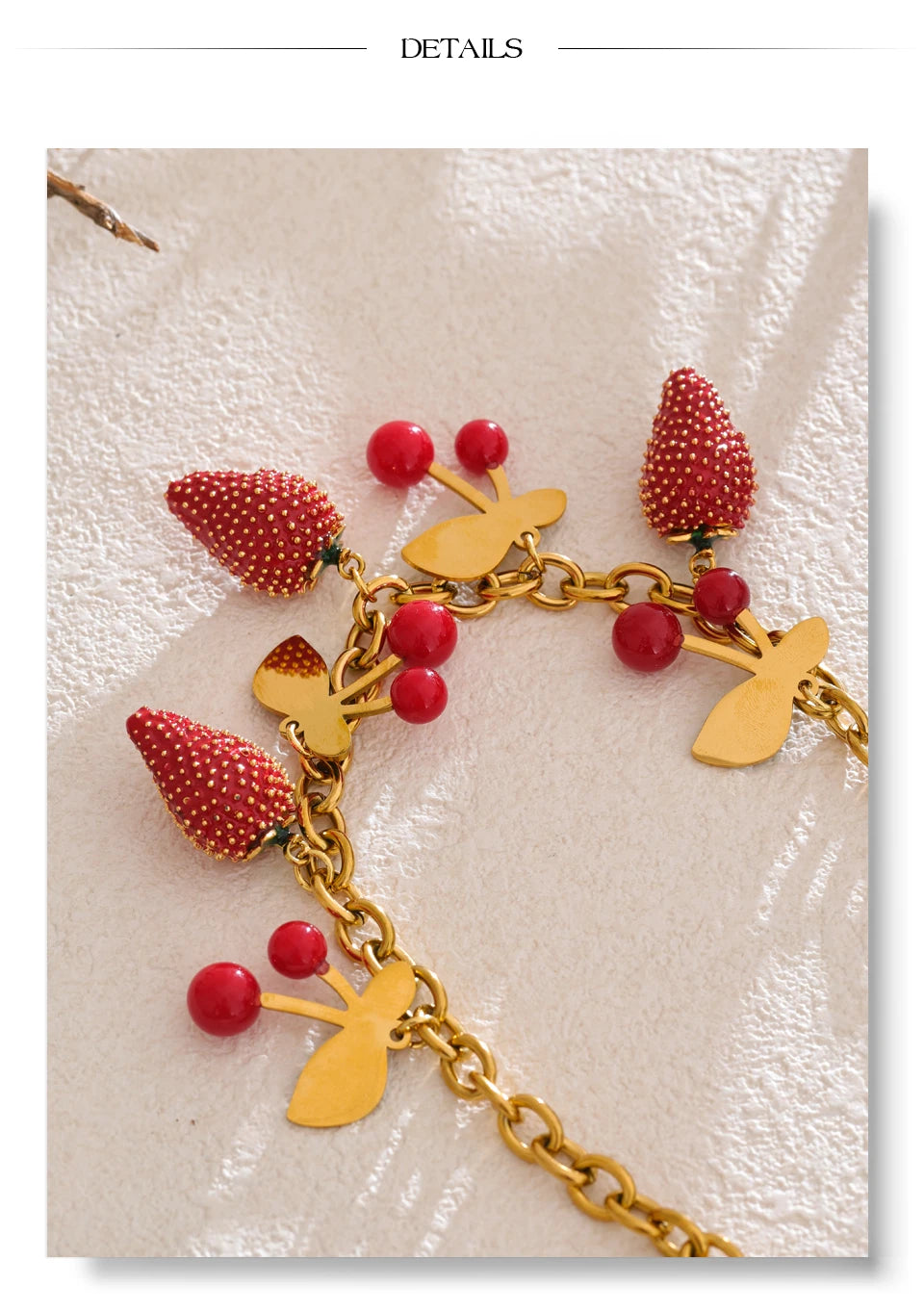 Red acrylic enamel necklace in gold-plated stainless steel with acrylic and enamel.