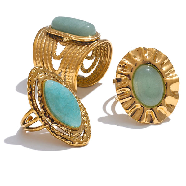 Gold-plated stainless steel ring with natural stone.