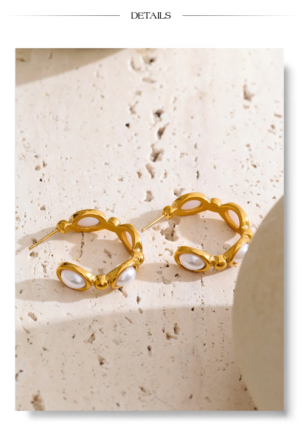 Pearl geometric earrings in gold-plated stainless steel with pearl.