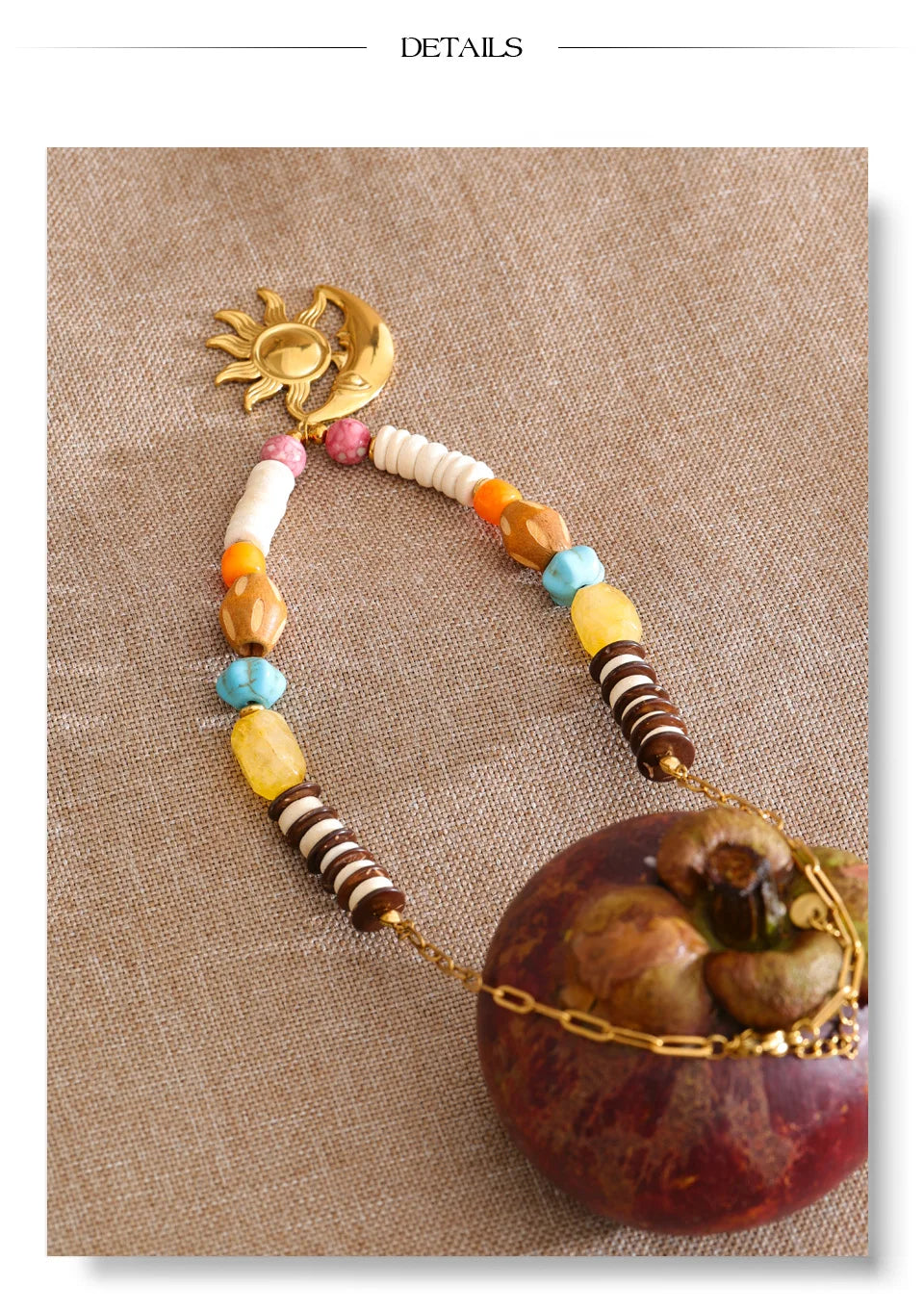 Resin natural stone moon necklace in gold-plated stainless steel with natural stone and resin.