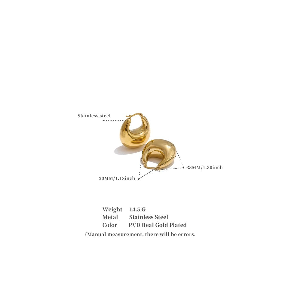 Geometric earrings in gold-plated stainless steel.