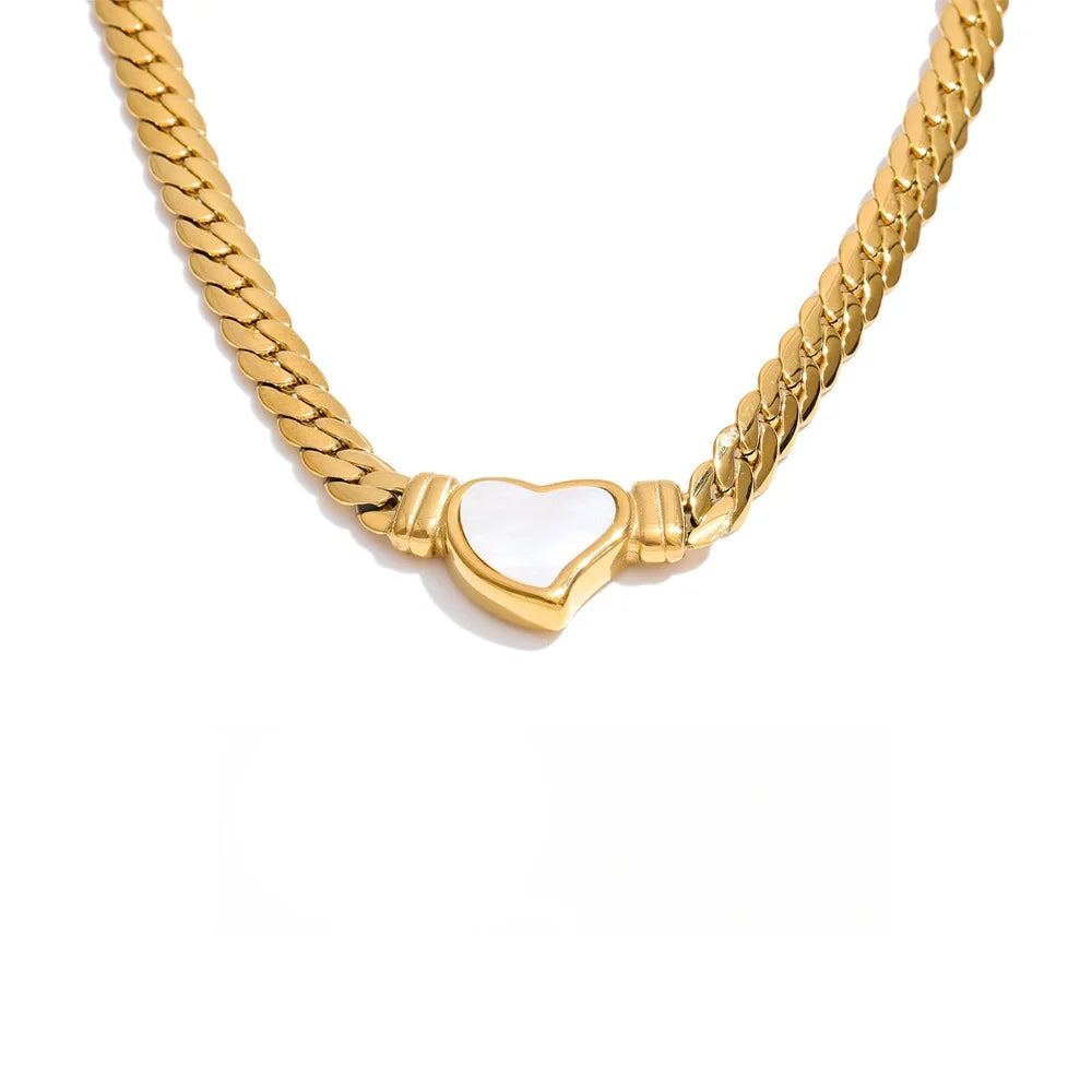 Gold-plated stainless steel necklace with a heart pendant.