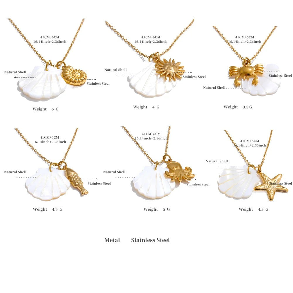 Shell star geometric necklace in gold-plated stainless steel with shell.