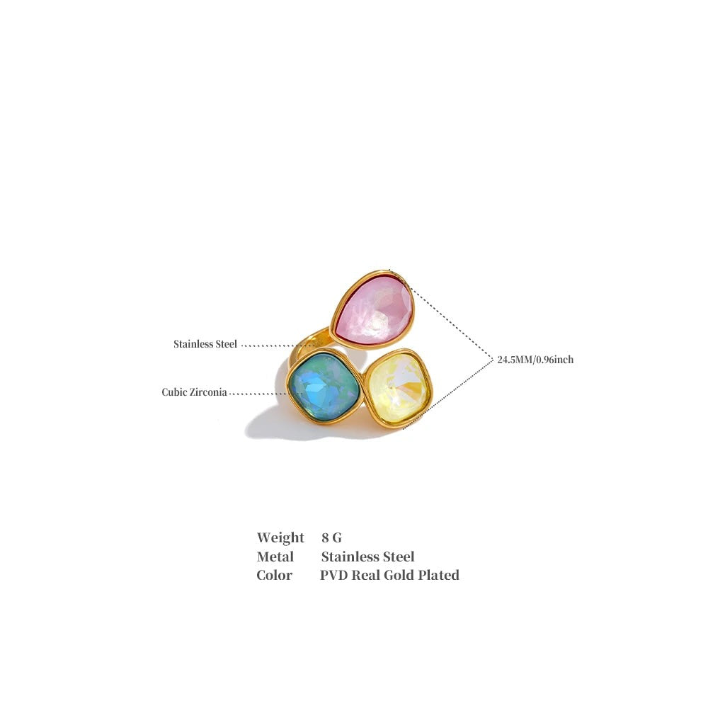 Crystal multi-color geometric ring in 18K gold-plated stainless steel with crystal.