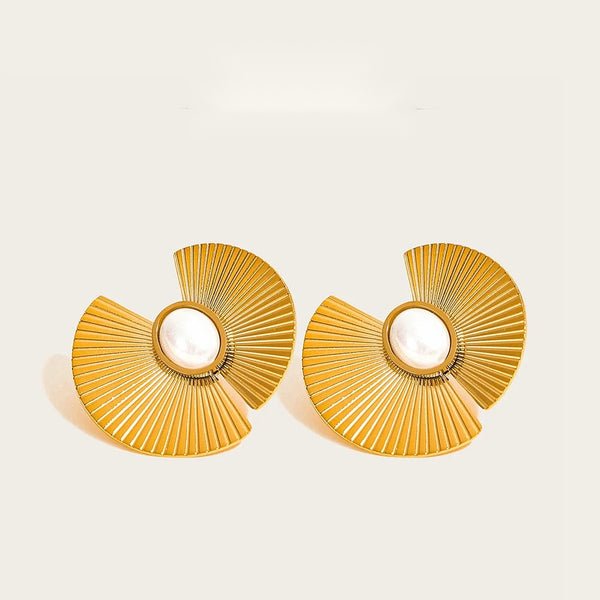 Pearl Flower Stud Earrings — 316L Stainless Steel · PS440