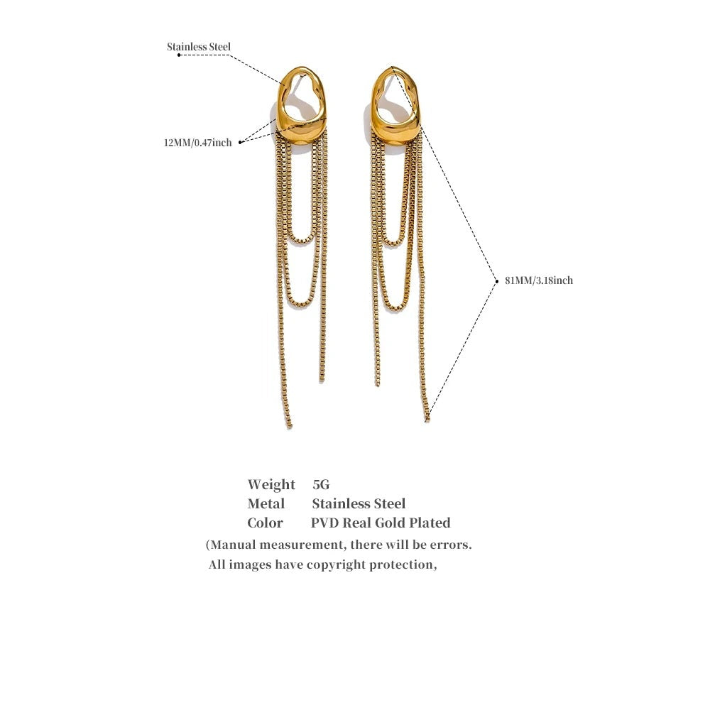 Geometric chain earrings in gold-plated 316L stainless steel.