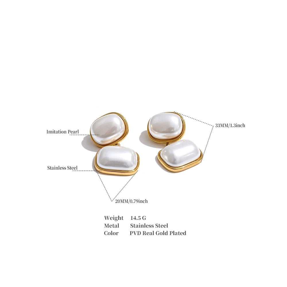 Pearl geometric earrings in gold-plated stainless steel with pearl.