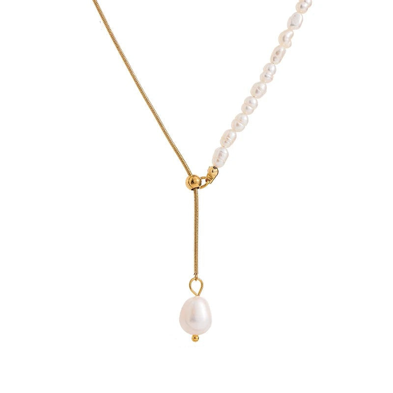 Gold-plated stainless steel necklace with freshwater pearl pendant.