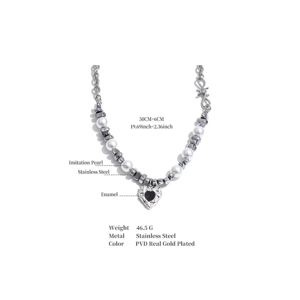 Pearl heart beaded necklace in gold-plated stainless steel with pearl.