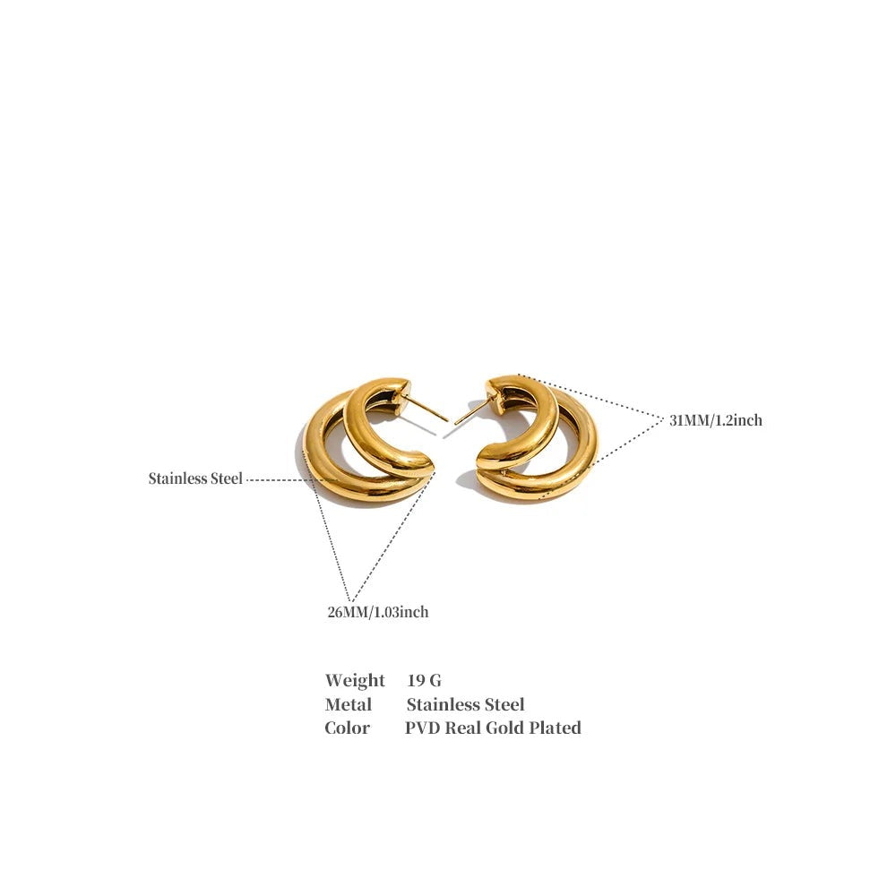 Geometric earrings in gold-plated stainless steel.