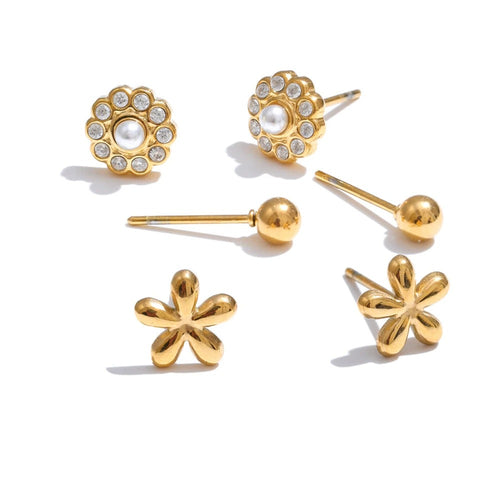 Gold-plated stainless steel earrings with cubic zirconia.