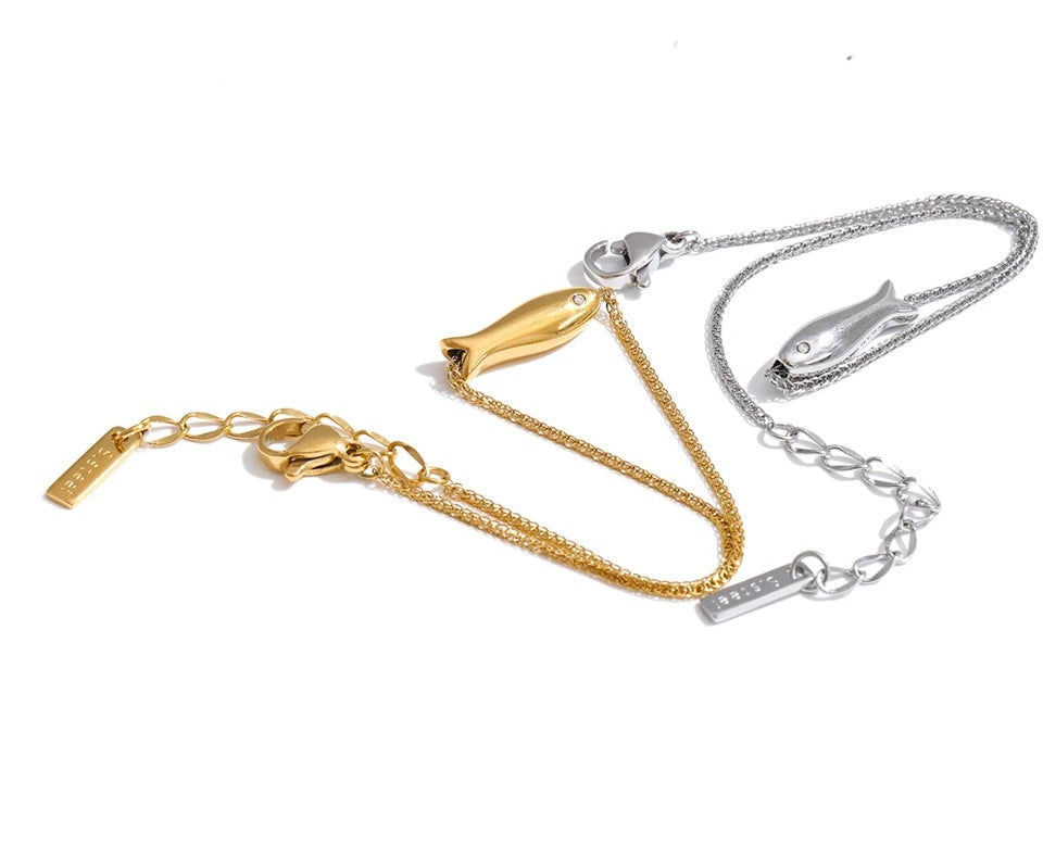 Cubic Zirconia Geometric Chain Bracelet — Gold-Plated Stainless Steel with Cubic Zirconia · PS1757