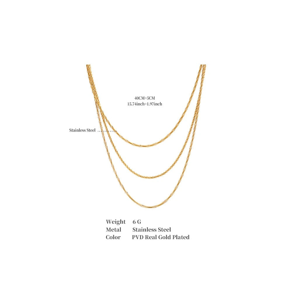 Pearl geometric chain necklace in gold-plated stainless steel with pearl.