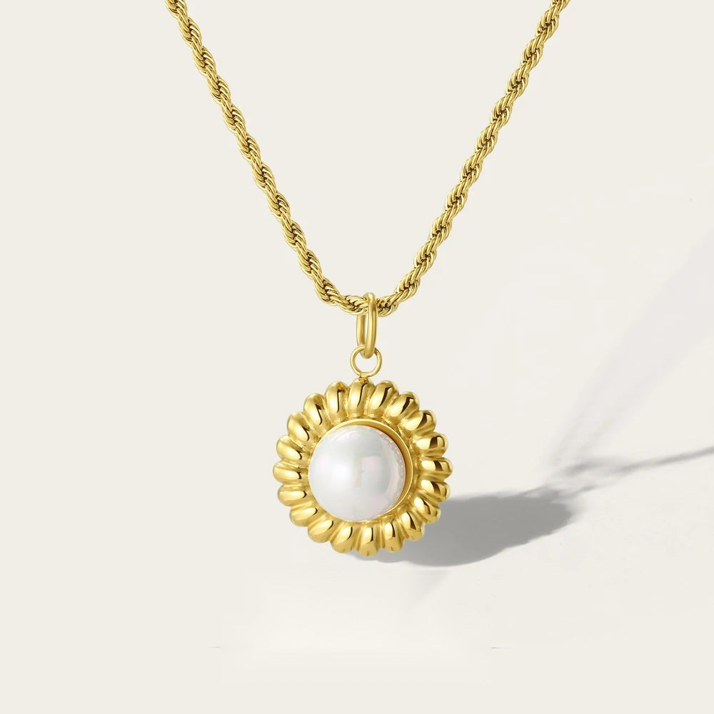 Rope Chain Pearl Round Metal Pendant Necklace — 316L Stainless Steel · PS389