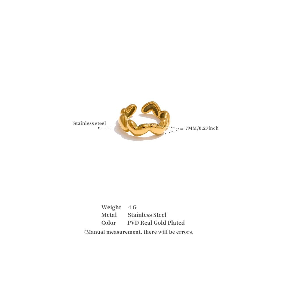 Heart geometric ring in 18K gold-plated stainless steel.