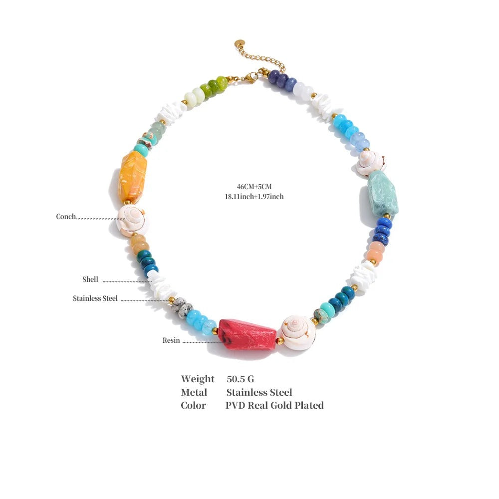 Shell resin natural stone necklace in gold-plated stainless steel with natural stone and shell.