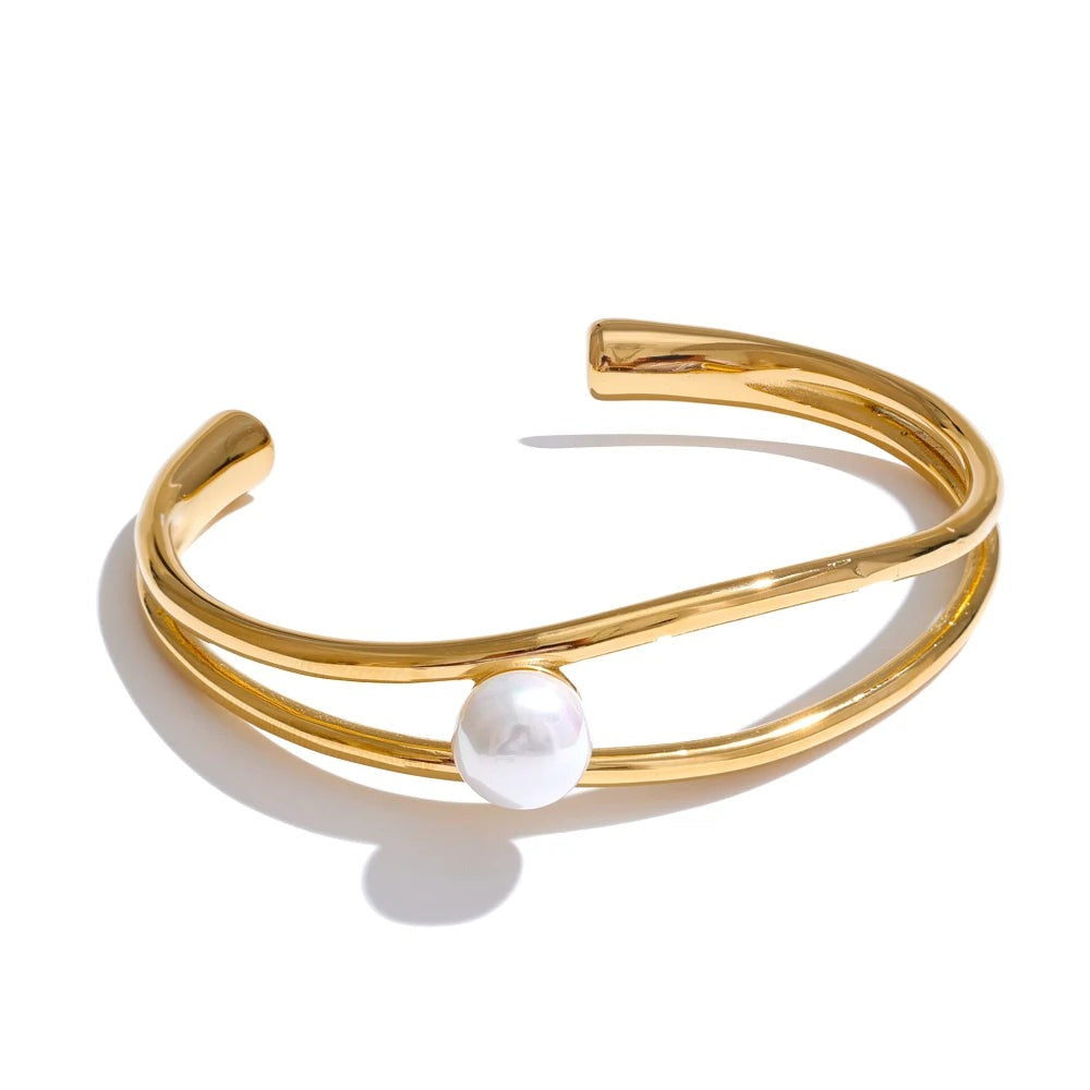 Pearl Geometric Bracelet — Gold-Plated Stainless Steel with Pearl · PS1718