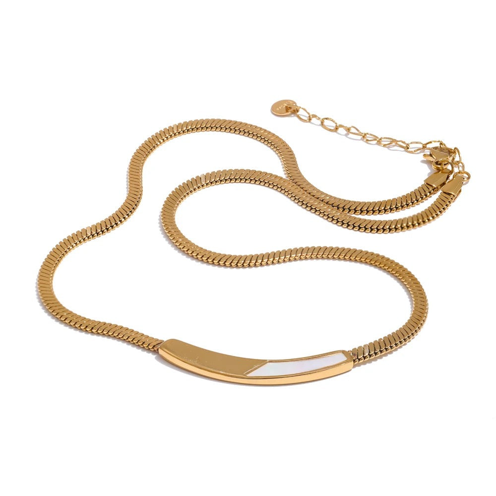 Gold-plated stainless steel necklace with shell pendant.
