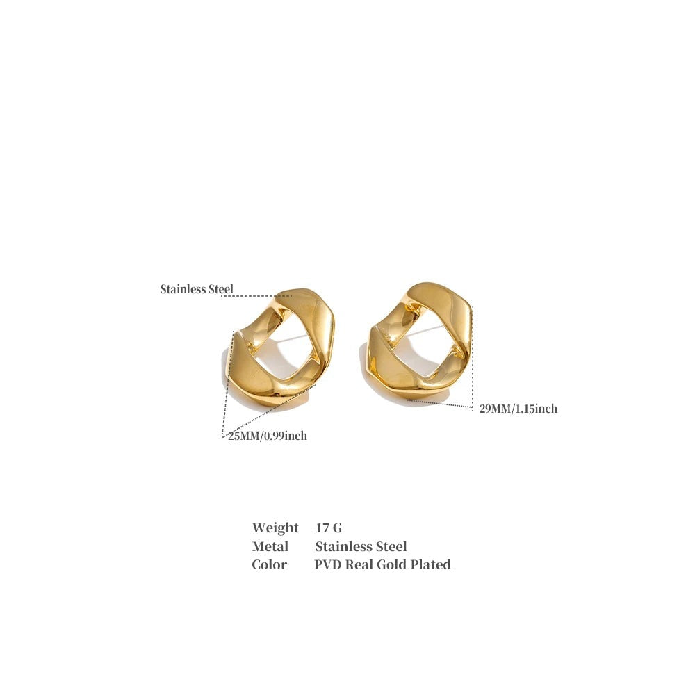 Geometric earrings in gold-plated stainless steel.