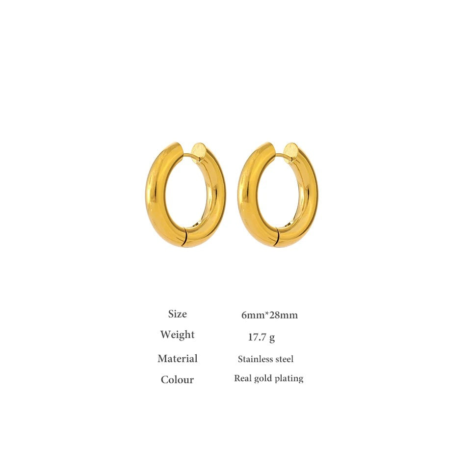 Minimalist geometric earrings in gold-plated stainless steel.