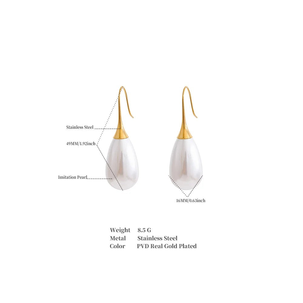 Pearl geometric earrings in gold-plated stainless steel with pearl.