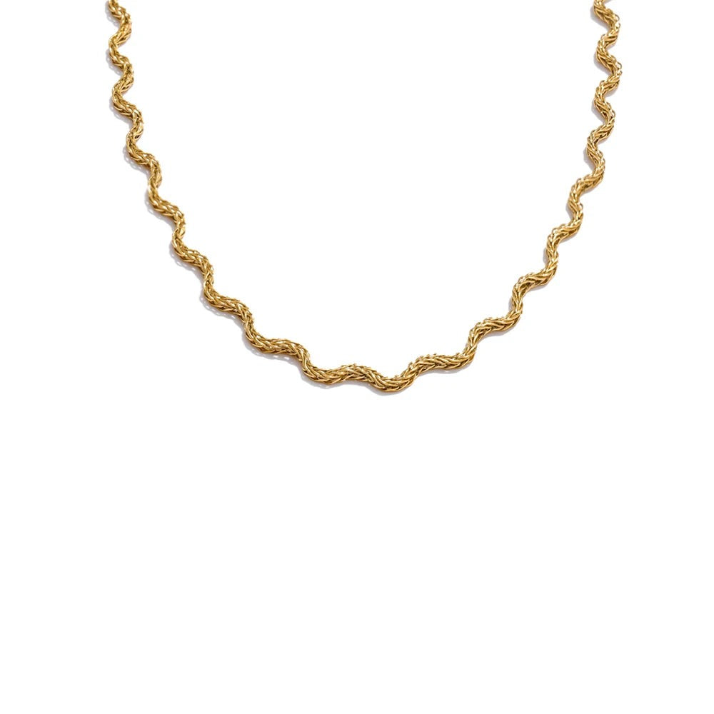 Gold-plated stainless steel necklace with a chain design.