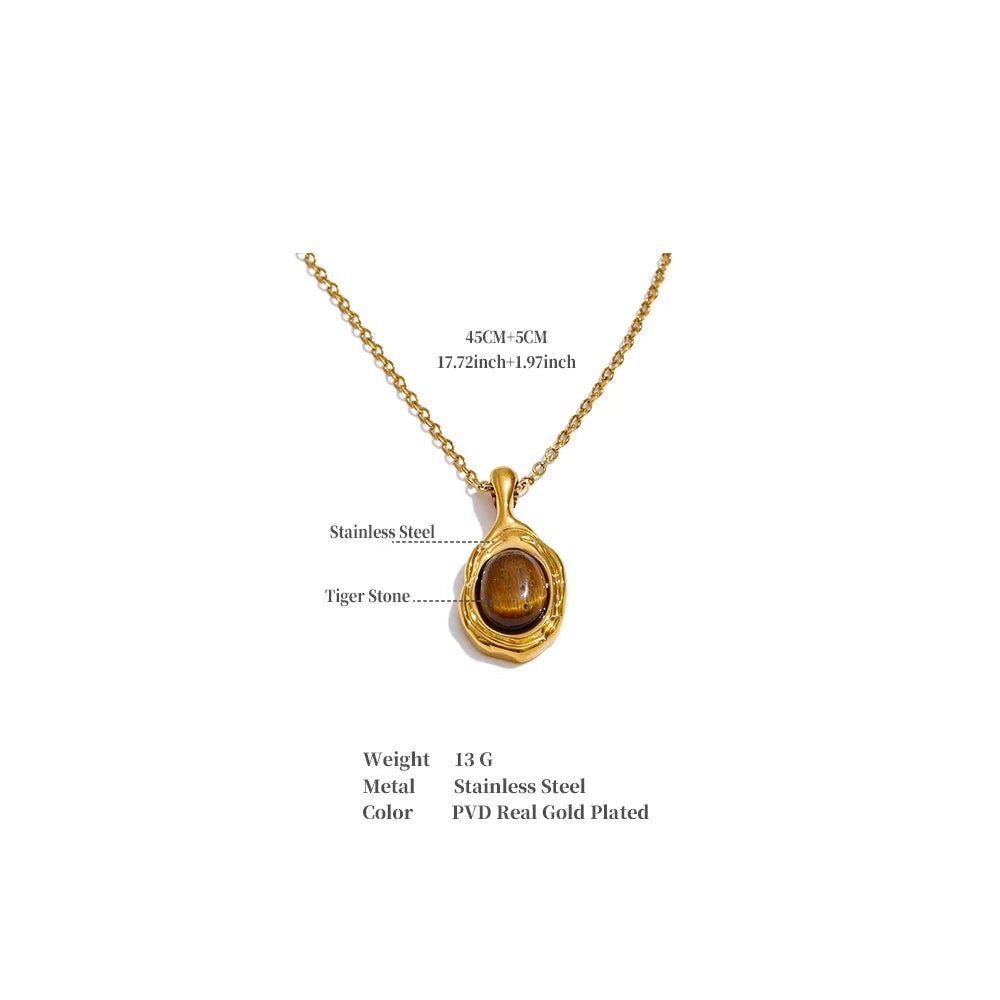 Natural stone geometric necklace in gold-plated stainless steel with natural stone.