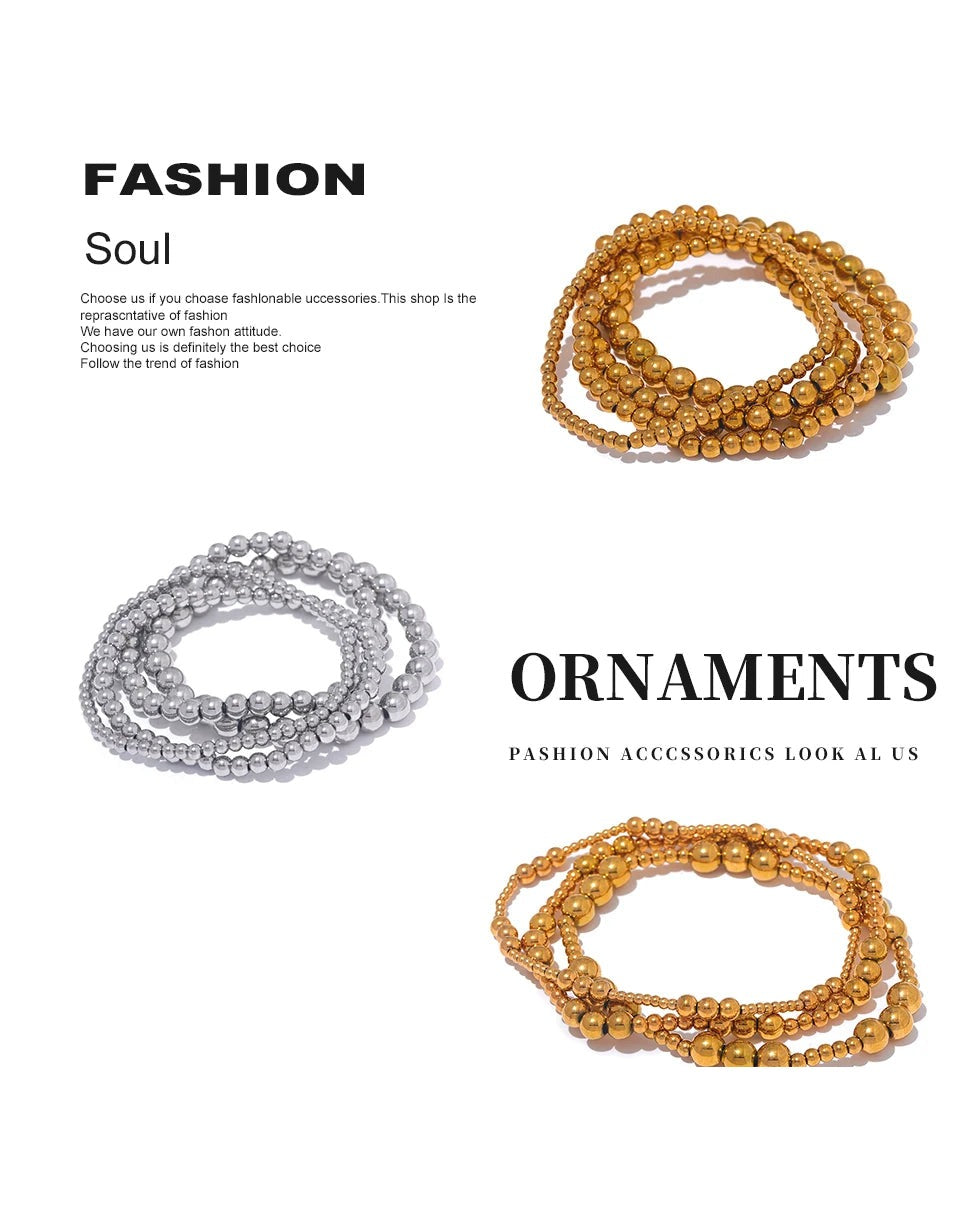 Beaded geometric bracelet in gold-plated stainless steel.