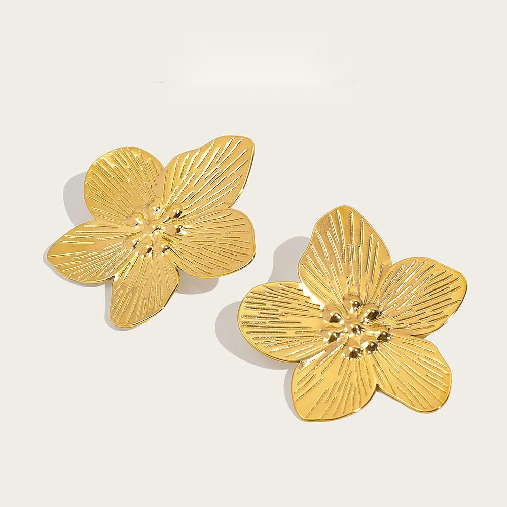 Stud Earrings Flower Vintage — 316L Stainless Steel · PS477