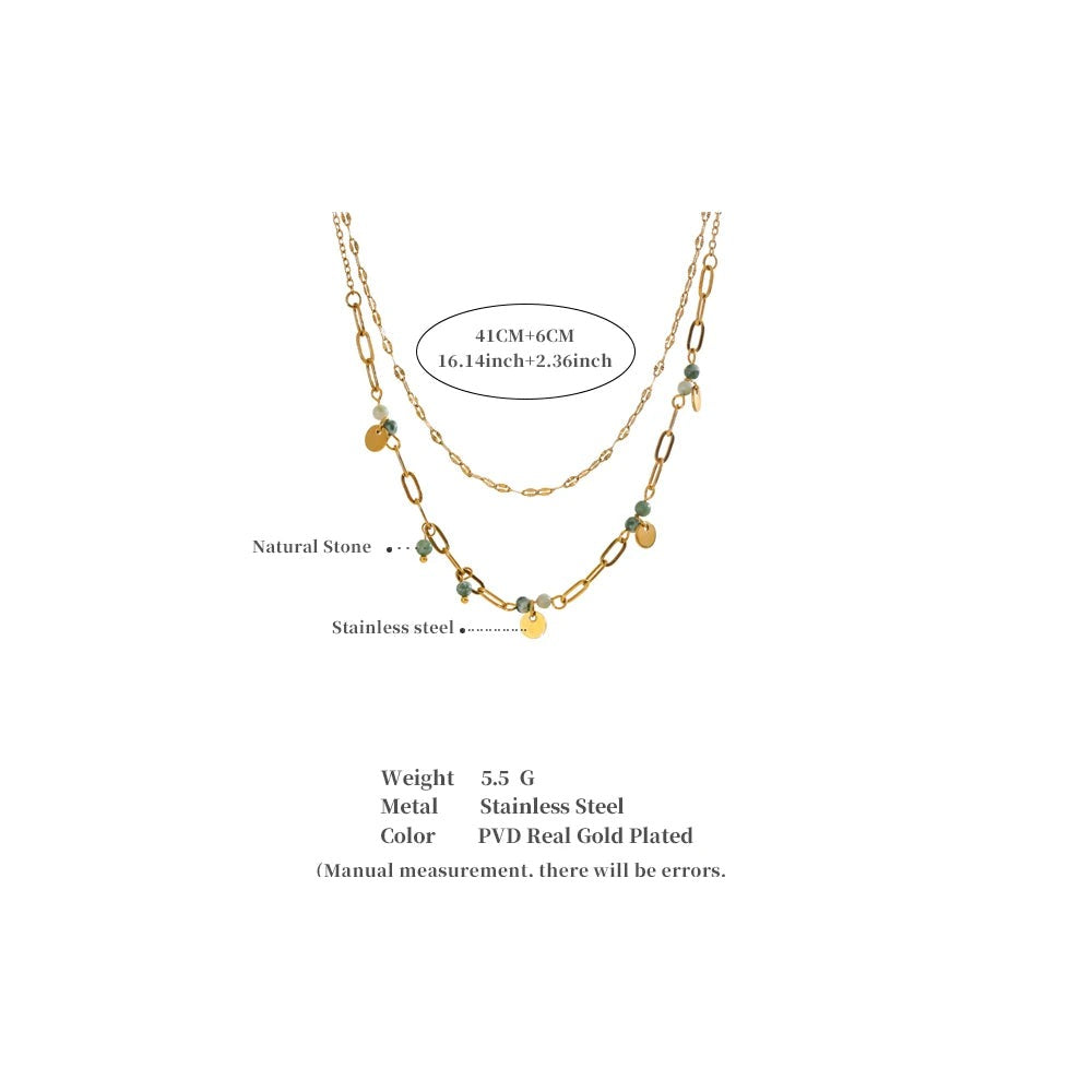 Green natural stone geometric necklace in gold-plated stainless steel with natural stone.
