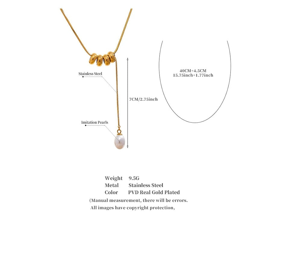 Pearl beaded geometric necklace in gold-plated stainless steel with pearl.