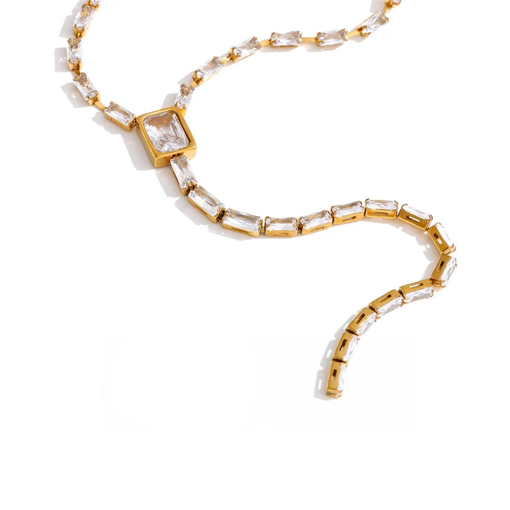 Gold-plated stainless steel necklace with cubic zirconia stones.