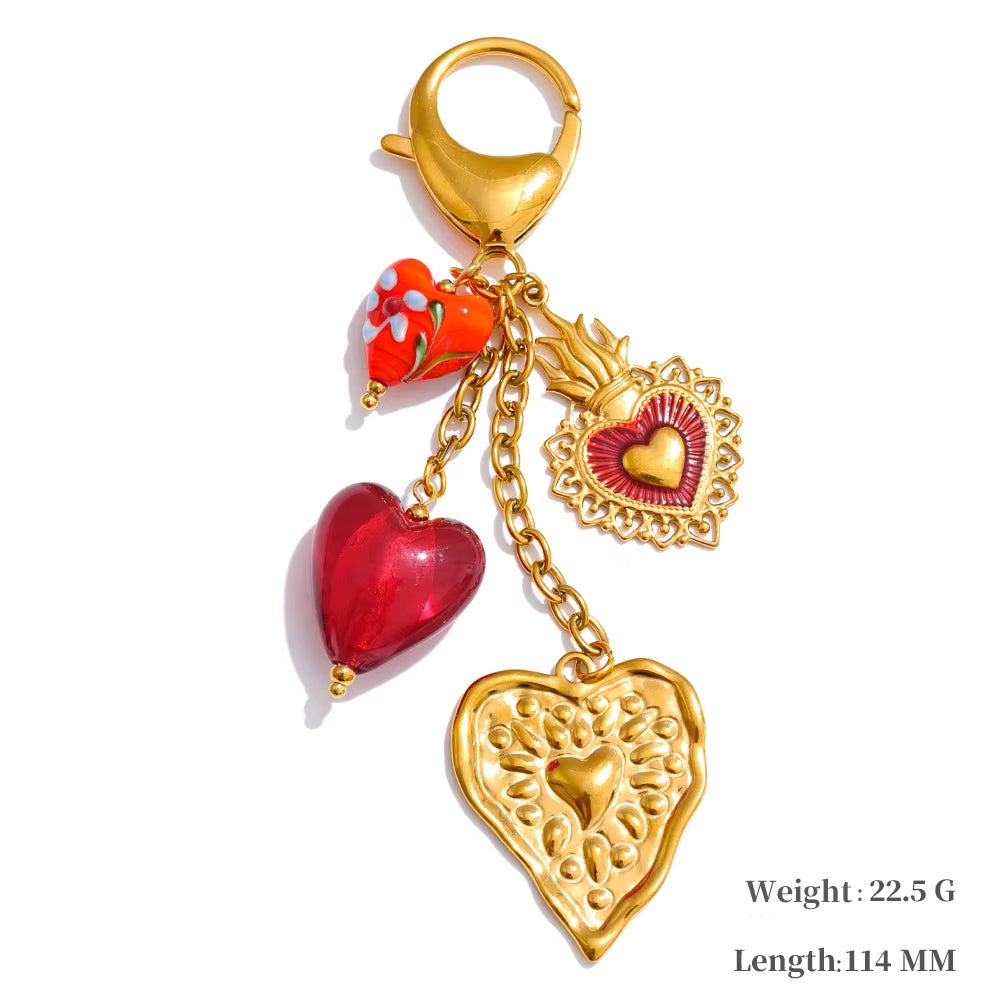 Red resin enamel necklace in gold-plated stainless steel with resin and enamel.